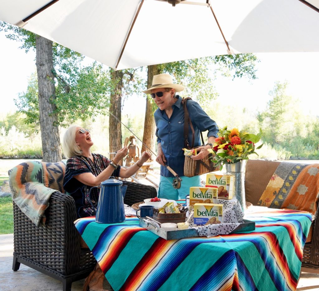 Breakfast tablescape outdoor pation