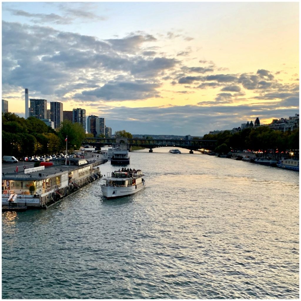 Seine River and River boat cruises at dusk