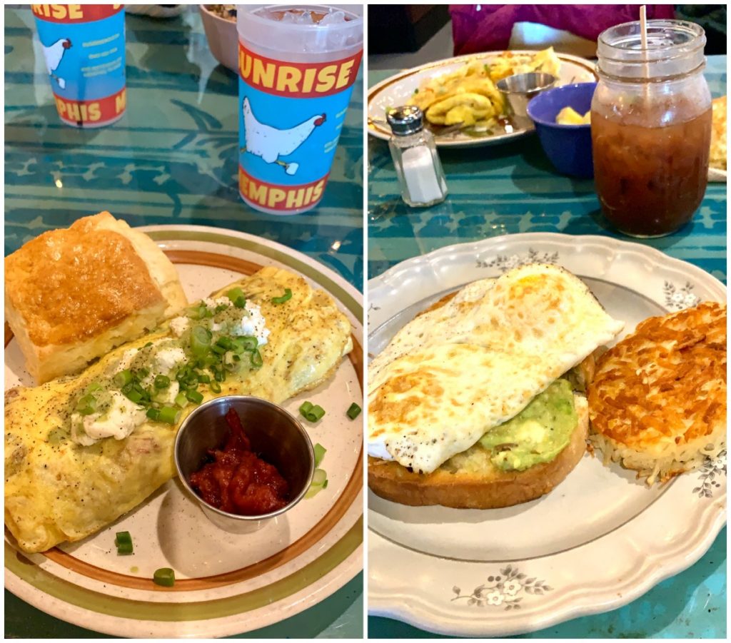 omlette and avocado toast at Sunshine Cafe