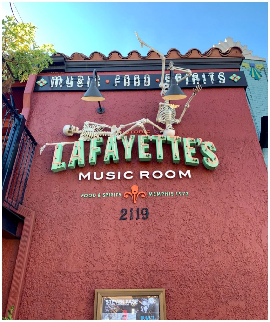 Lafayette's Restaurant signage