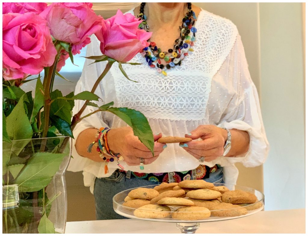 Sheree Frede of the SheSheShow getting reading to make chocolate chip cookies by Betty Crocker