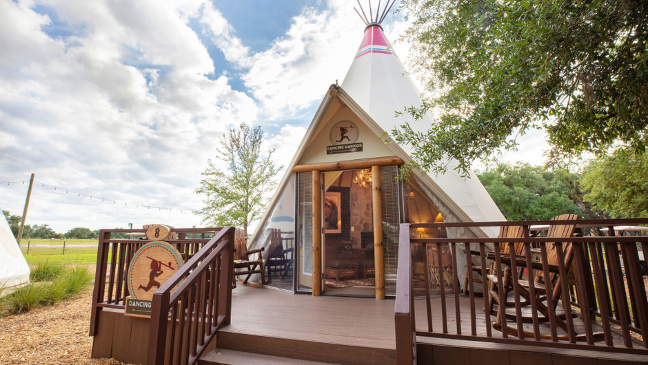 glamping, best glamping in the US, best glamping spots in the US, best glamping in Texas, best glamping in Utah, best glamping in California, best glamping in Florida, best glamping in North Carolina, glamping in Texas, glamping in Utah, glamping in California, glamping in Florida, glamping in North Carolina, 