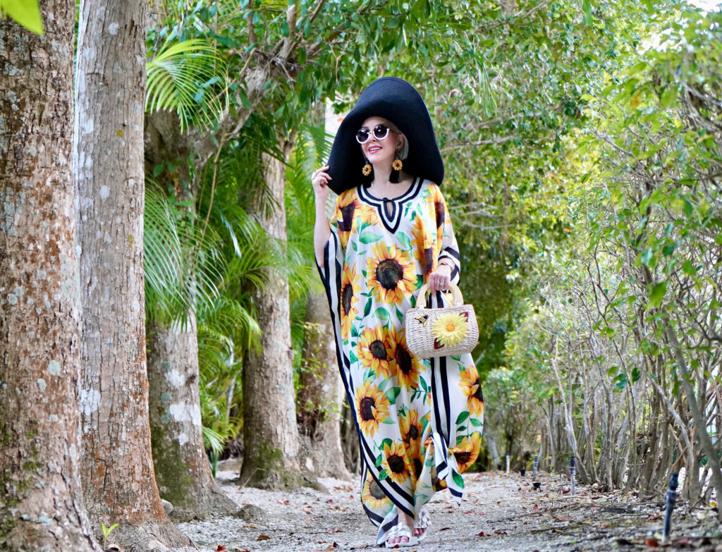 Sunflower Kaftan, black hat, SheShe Show, Sheree Frede